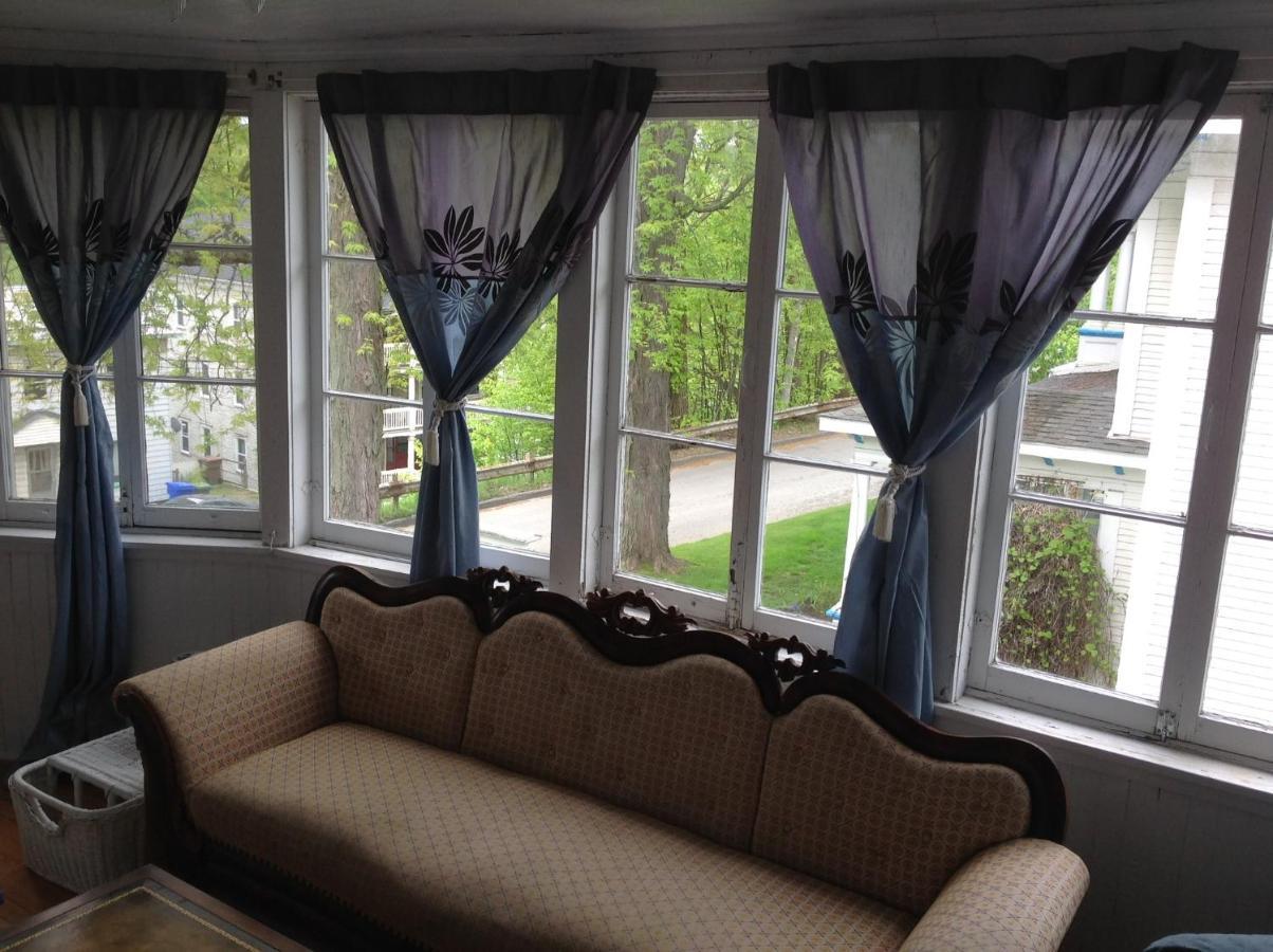 The Yellow House Bed & Breakfast Stanstead Plain ภายนอก รูปภาพ